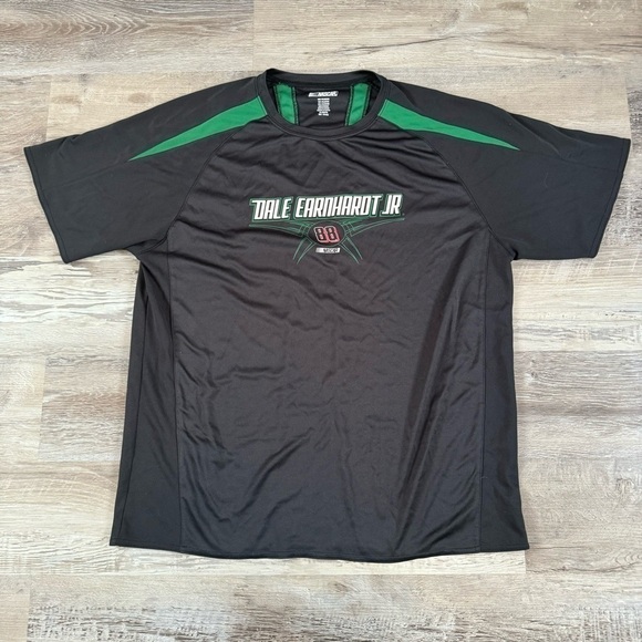 Dale Earnhardt Jr NASCAR Jersey t shirt
Black green mens XL 23x28
Normal wear - Picture 3 of 6
